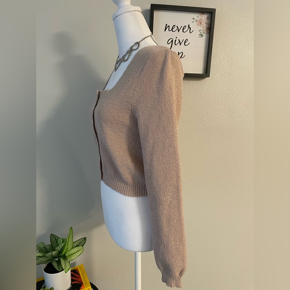 Cotton On Women’s Snap On Crop Sweater in Beige -Sz S - Picture 5 of 10